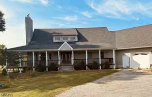 featured image of 166 Wykertown Rd