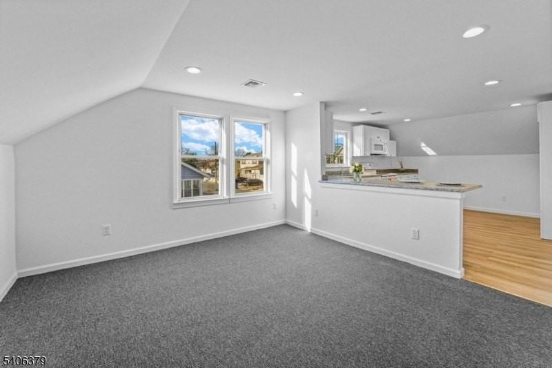 43 Hillcrest Ave - Photo 6 of 19