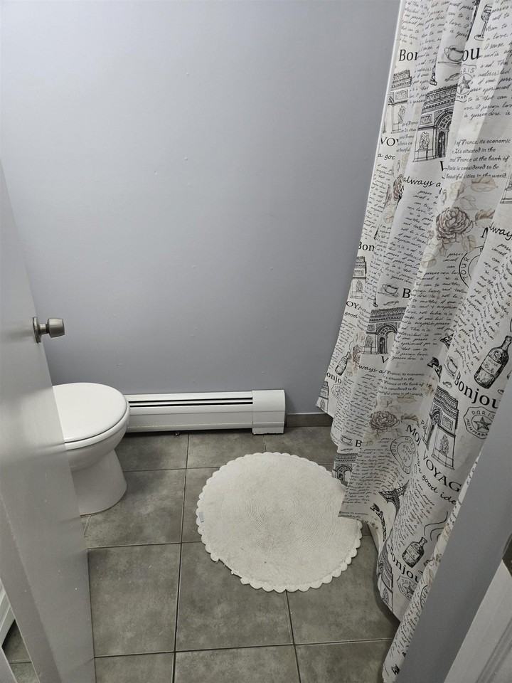 239 Fulton Ave #1BD - Photo 5 of 7