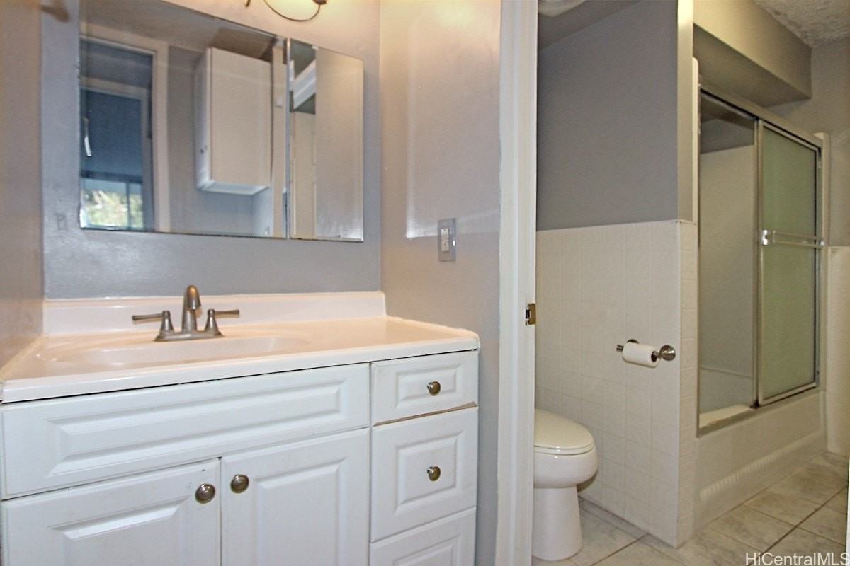 1600 Wilikina Dr Apt B504 #B504 - Photo 3 of 10