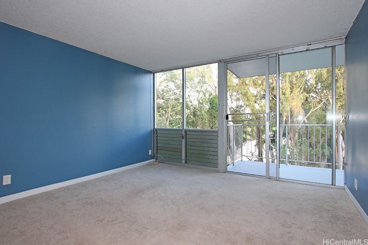 1600 Wilikina Dr Apt B504 #B504 - Photo 4 of 10