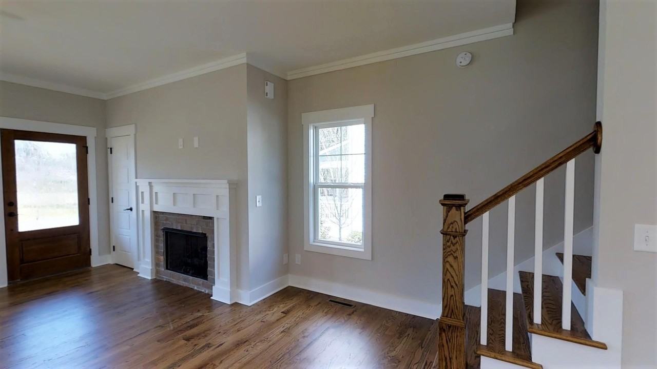 209 Springwood Way - Photo 6 of 12