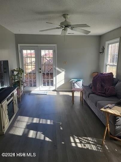 114 King George Ct - Photo 2 of 7