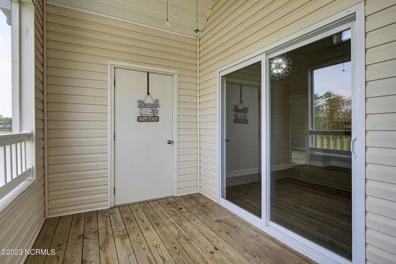 4203 River Rd Apt 201 #201 - Photo 6 of 29