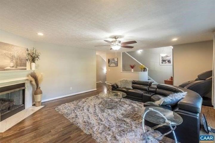 15 Collinswood Way - Photo 5 of 16