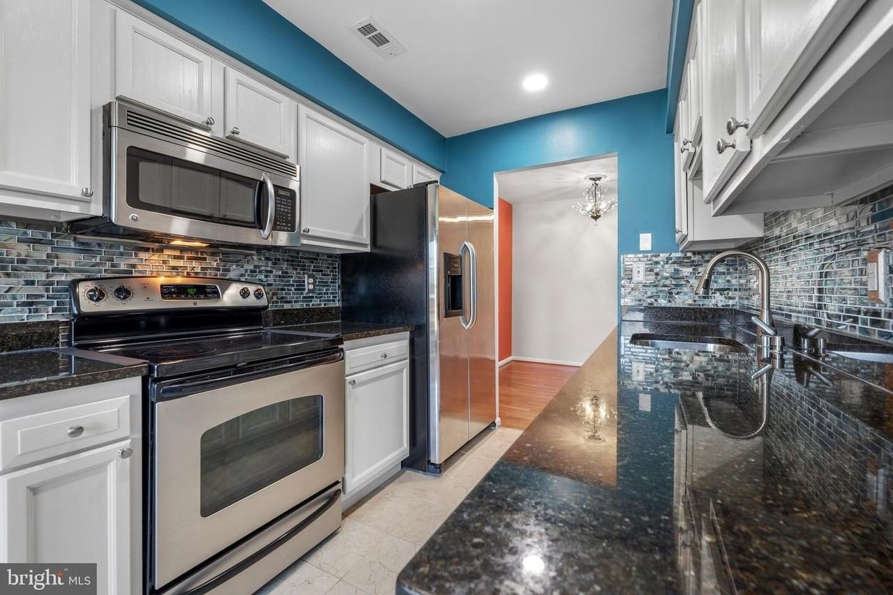 11321 Halethorpe Ter - Photo 5 of 16