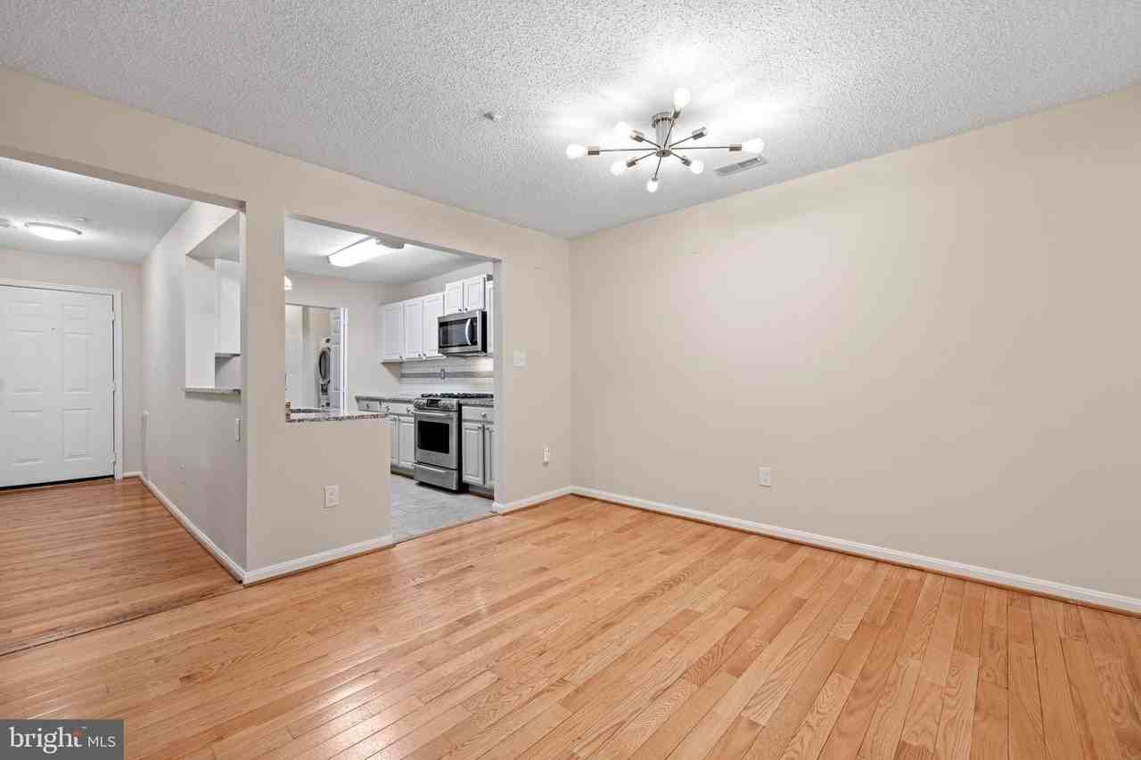 15315 Diamond Cove Ter - Photo 4 of 15