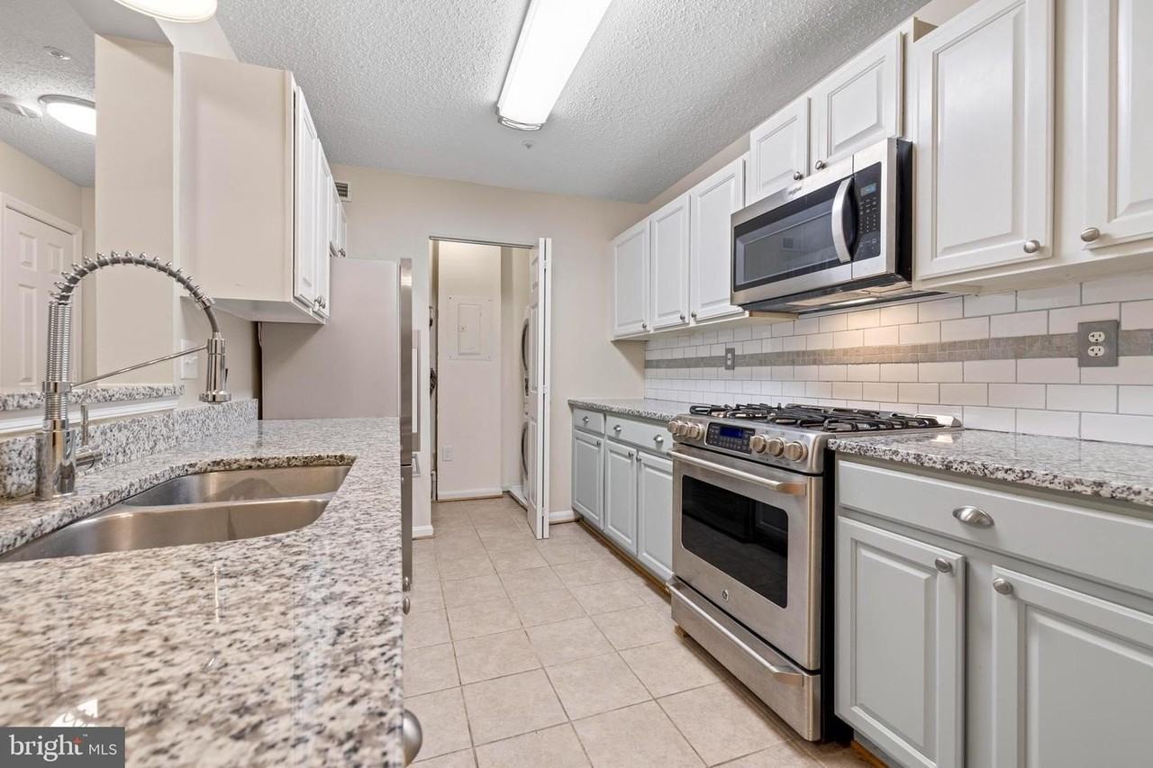 15315 Diamond Cove Ter - Photo 5 of 15