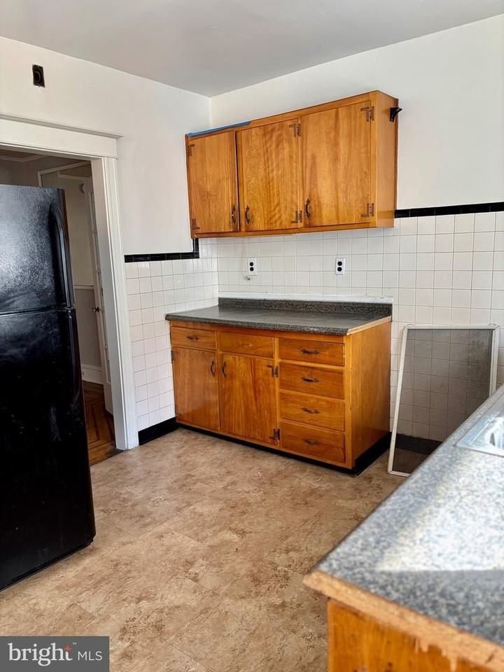 7242 Brent Rd - Photo 7 of 14