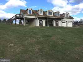 featured image of 9078 NW BARN APT. KNOLL RUN