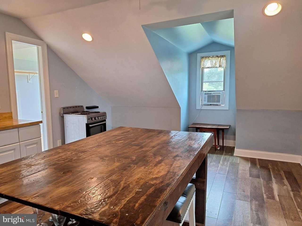 9078 NW BARN APT. KNOLL RUN - Photo 5 of 20