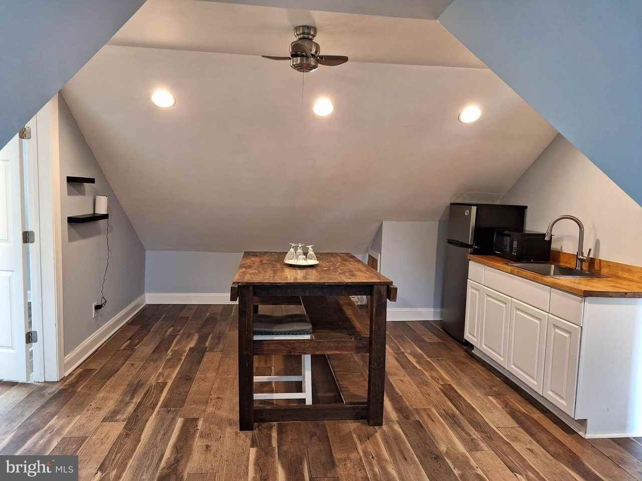 9078 NW BARN APT. KNOLL RUN - Photo 7 of 20