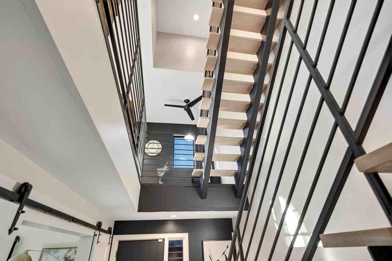 400 E Pontotoc Ave - Photo 5 of 23