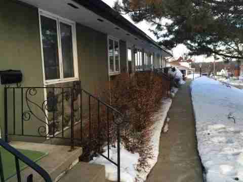 303 16th St - Photo 3 of 16