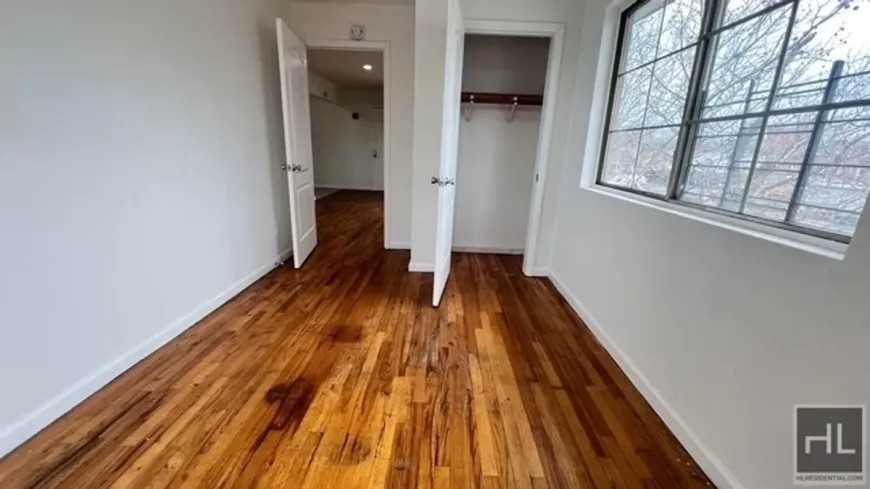 1788 Linden Blvd - Photo 5 of 10