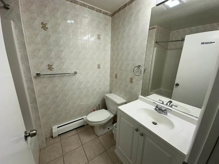 137 W Tremont Ave - Photo 3 of 5