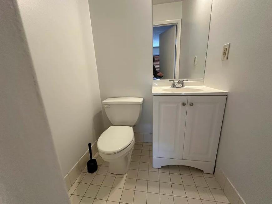 137 W Tremont Ave - Photo 5 of 5