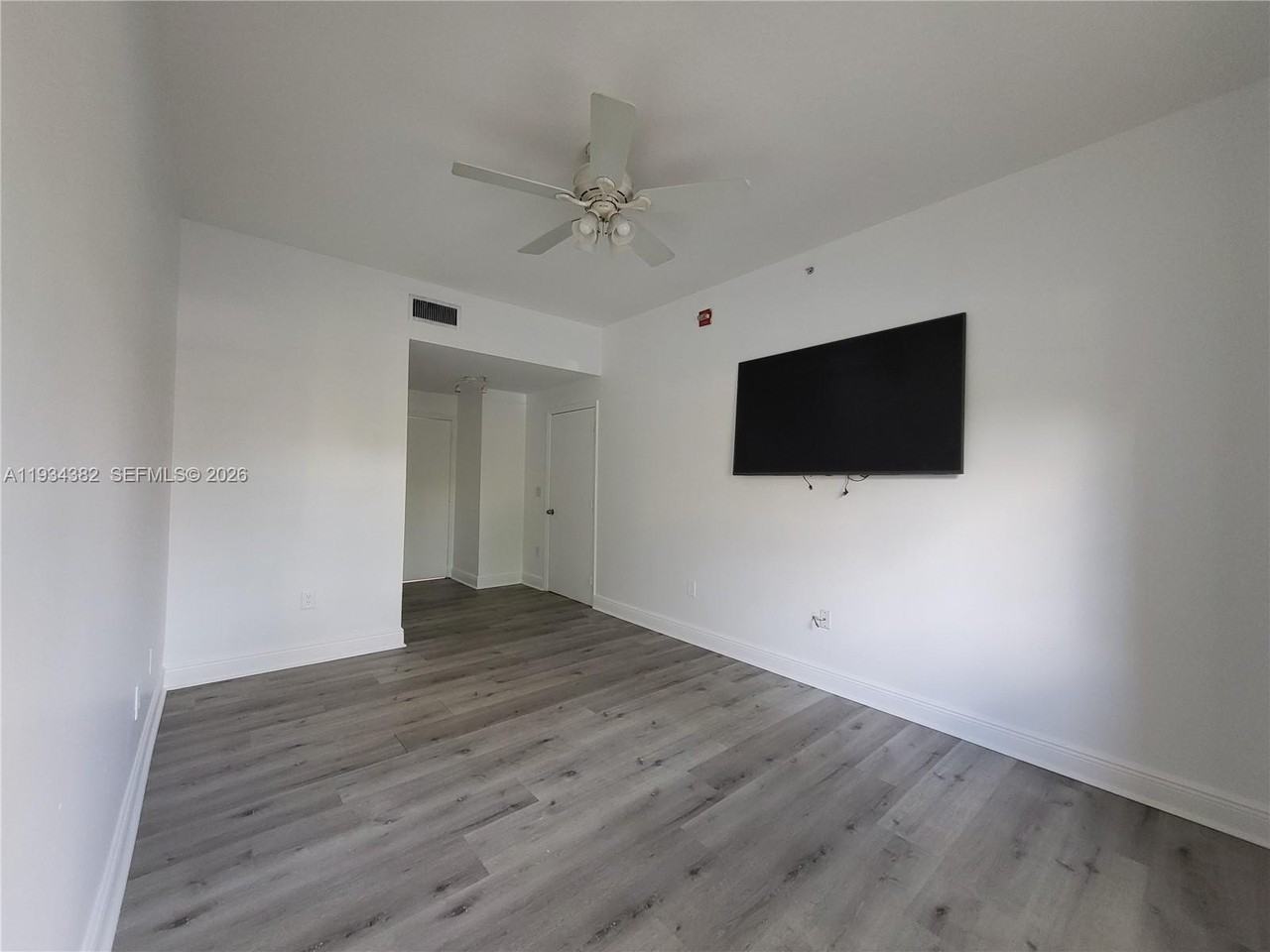 7200 Nw 114th Ave #112 - Photo 5 of 20