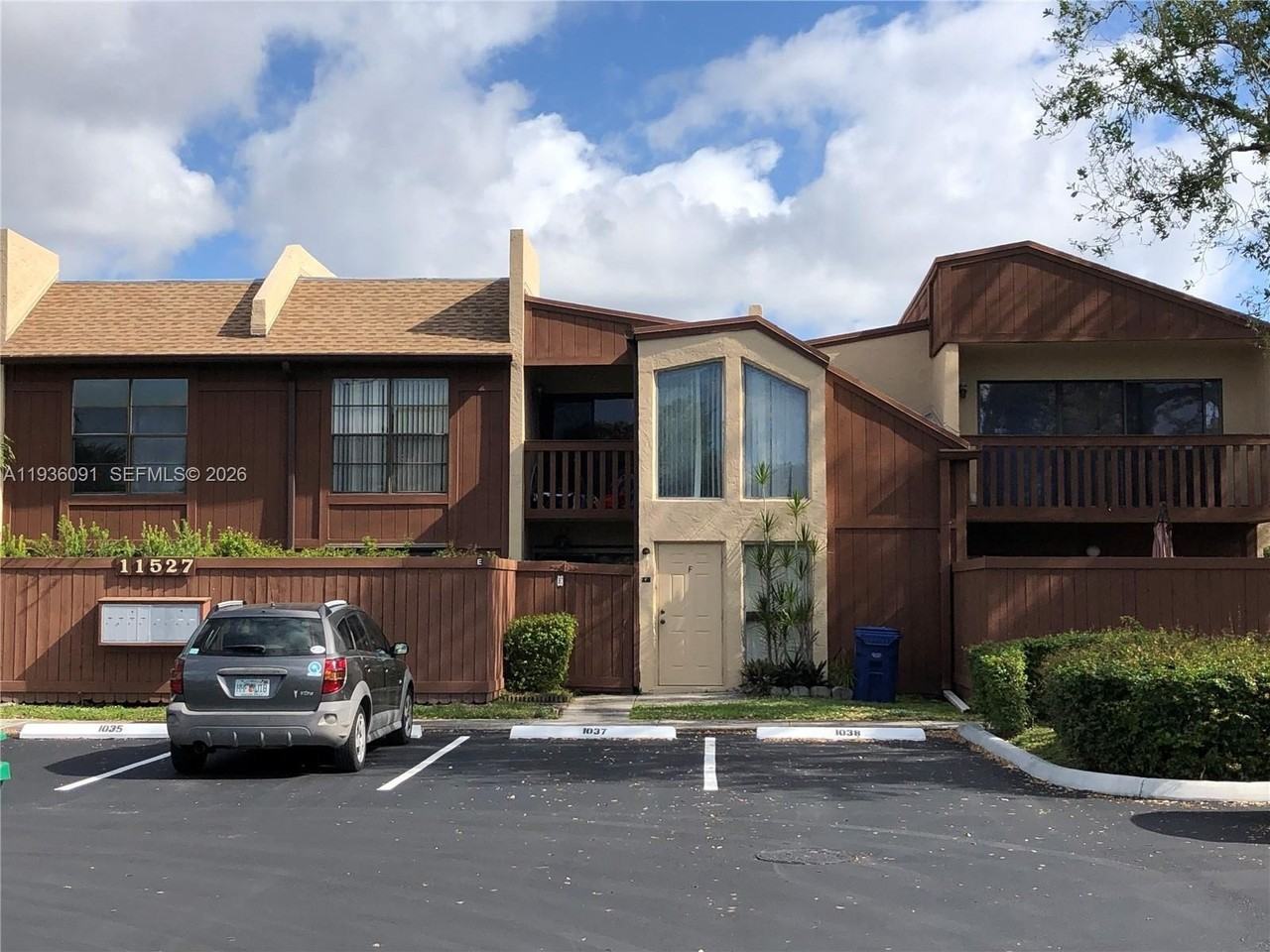 11527 Sw 64th St #F - Photo 2 of 24