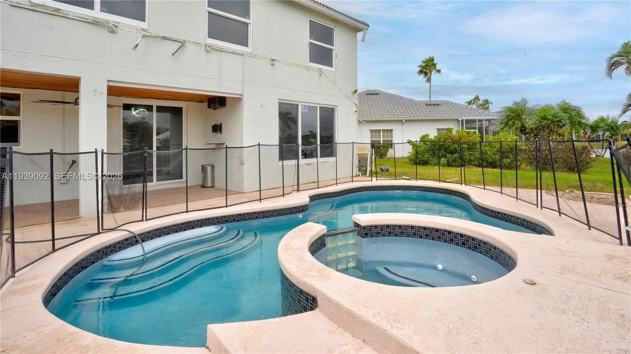 7109 Se Walden Pond Ct - Photo 6 of 20