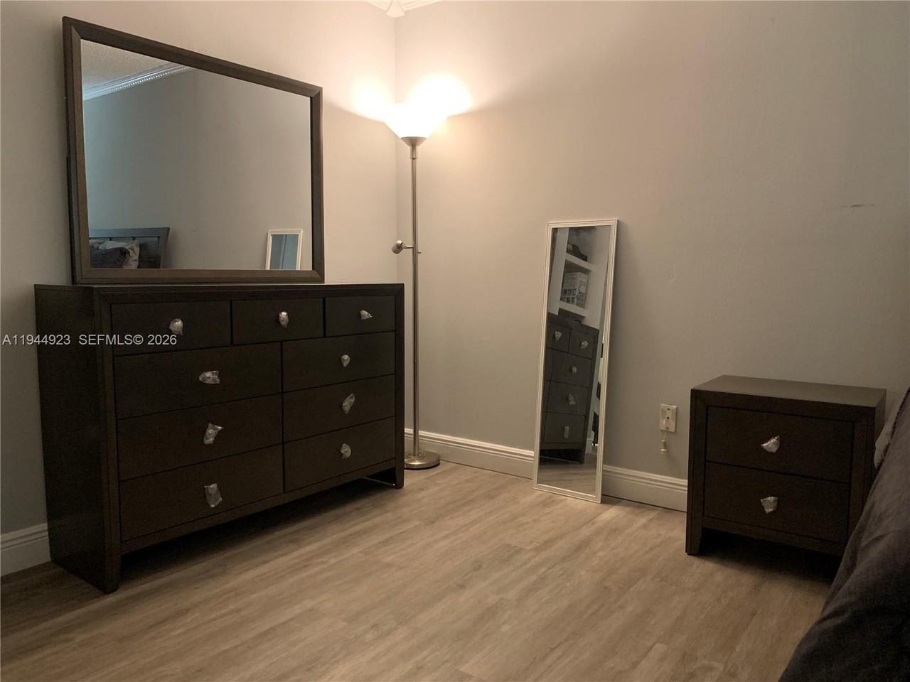 18356 Nw 68th Ave #A - Photo 6 of 7