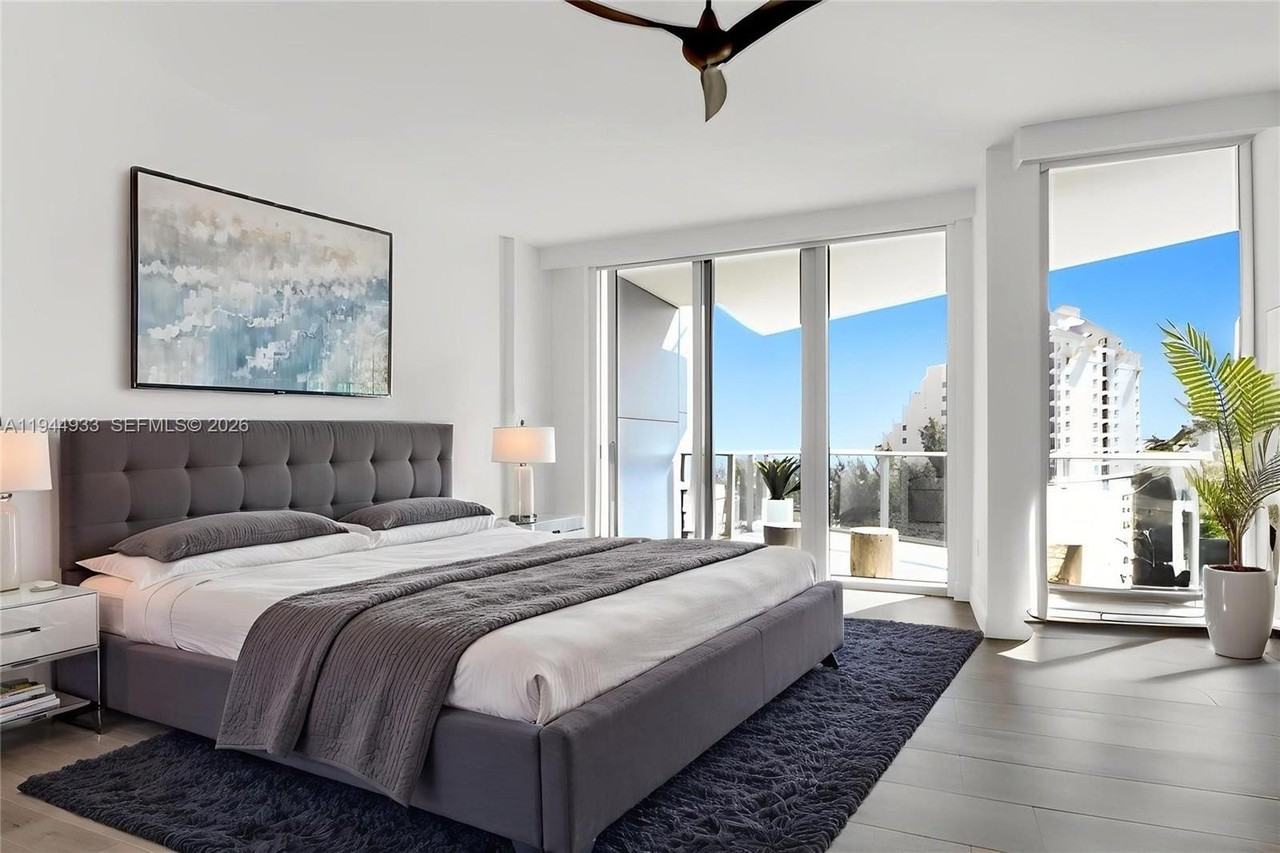 701 N Fort Lauderdale Beach Blvd #705 - Photo 2 of 50