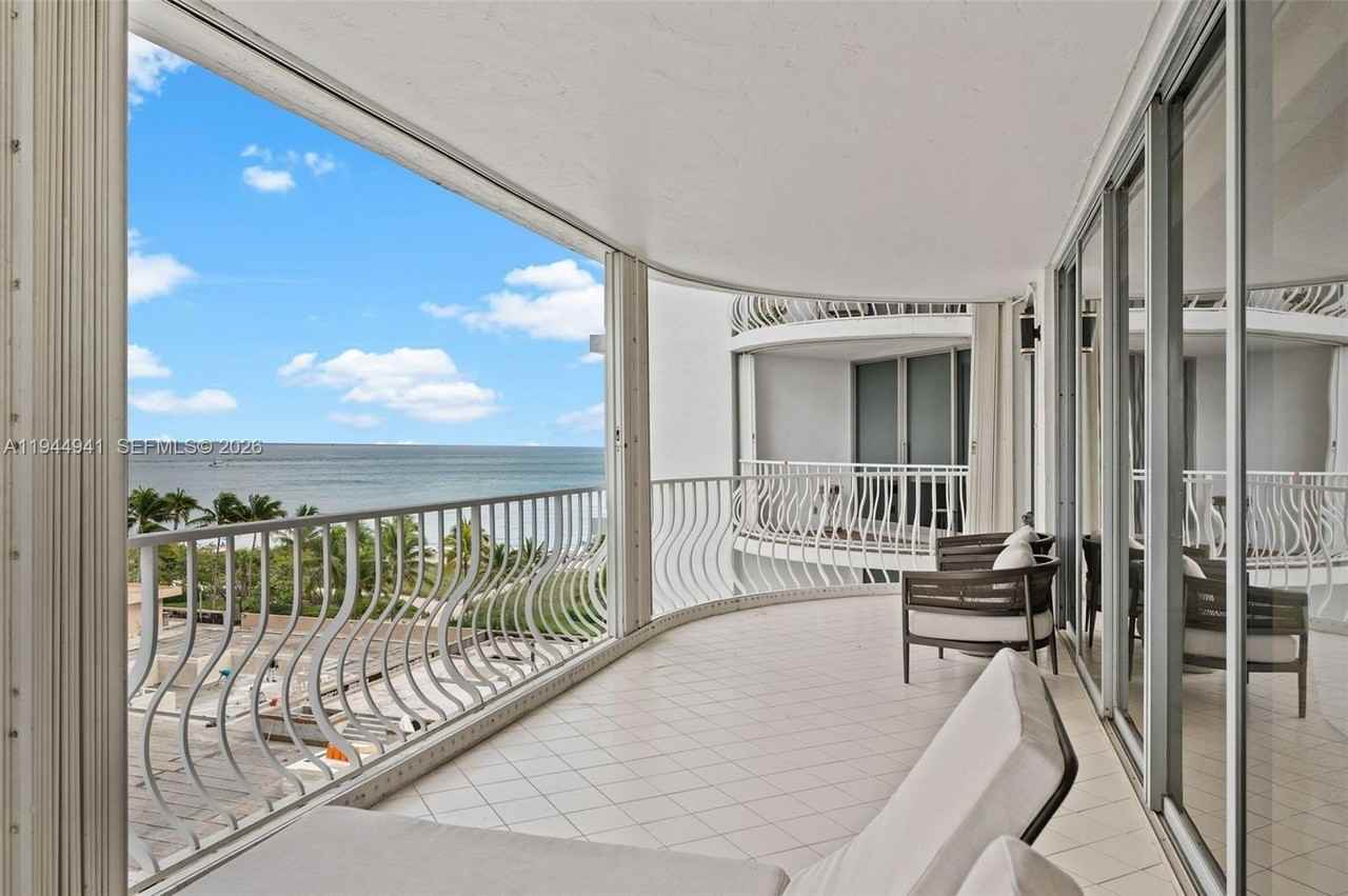 10155 Collins Ave #604 - Photo 2 of 30