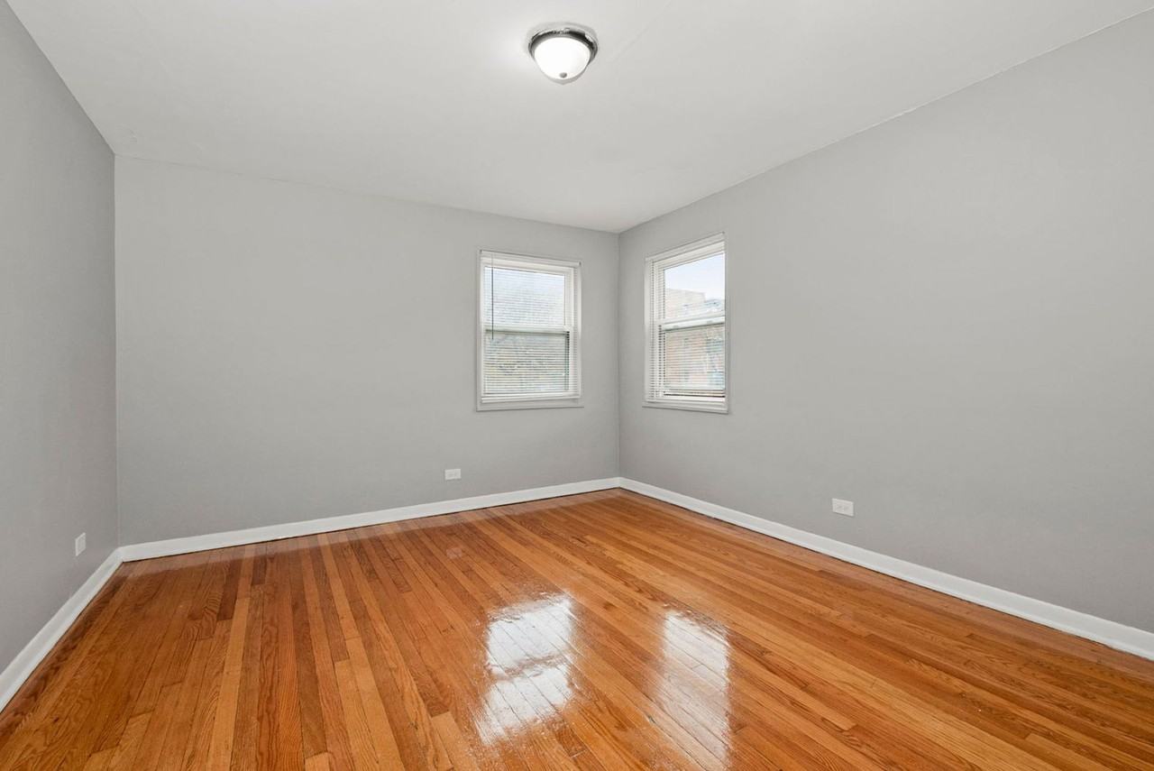 7778 S South Shore Dr - Photo 3 of 4