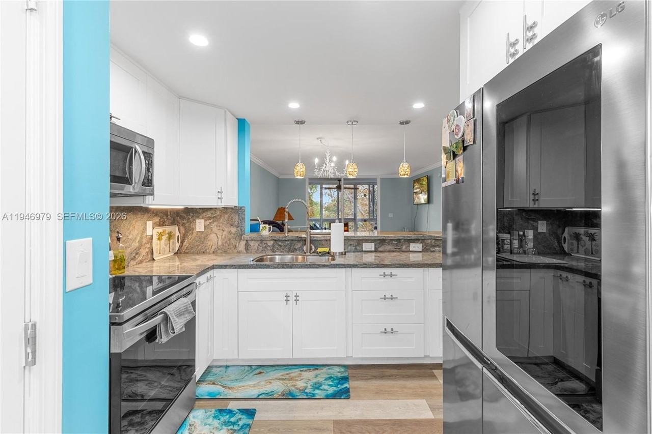 7684 Nw 18th St #408 - Photo 4 of 24