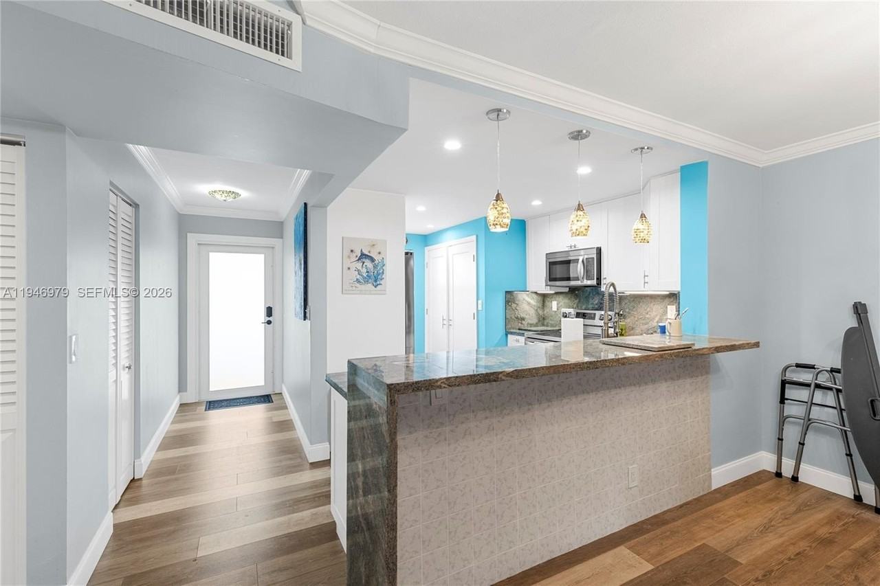 7684 Nw 18th St #408 - Photo 6 of 24