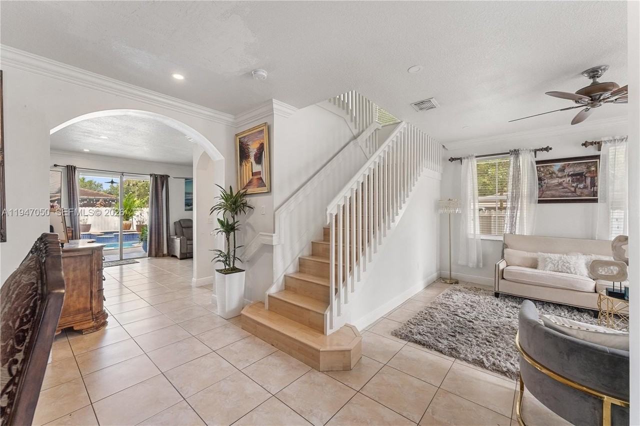 20032 Sw 128th Ct #0 - Photo 6 of 28