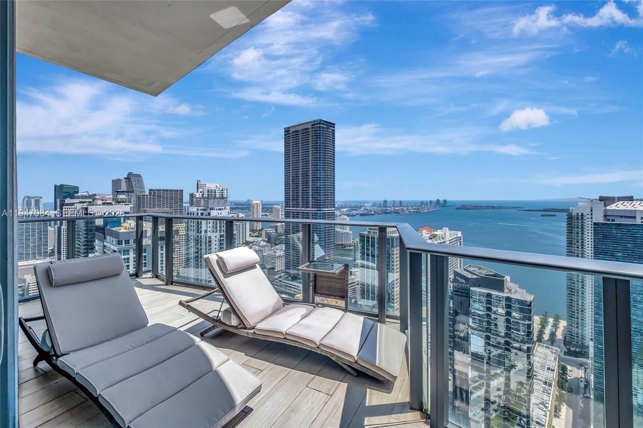 1300 S Miami Ave - Photo 3 of 50