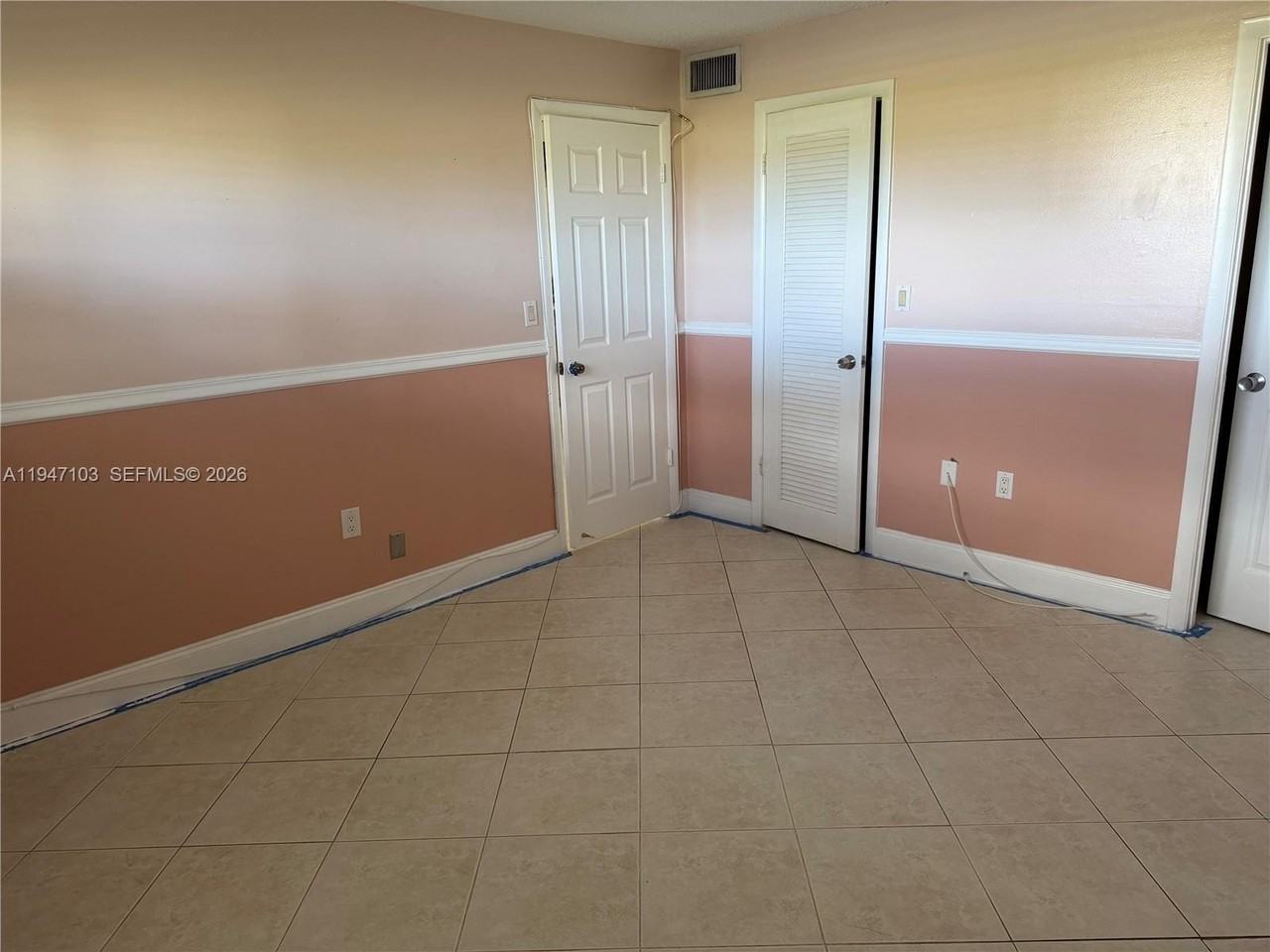 7891 N Sunrise Lakes Dr #109 - Photo 7 of 17