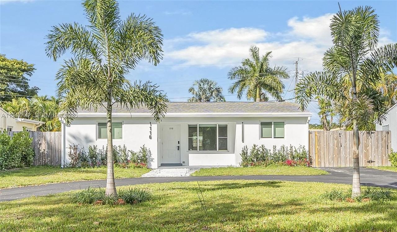 1116 N 31st Ave - Photo 4 of 25