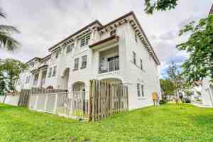 featured image of 8850 Nw 97th Ave #202