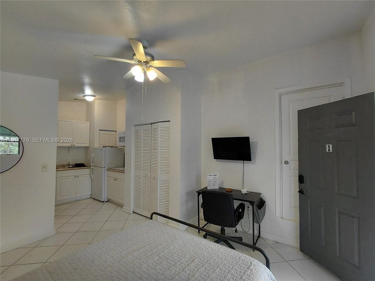 1050 Ne 82nd St #1 - Photo 7 of 15