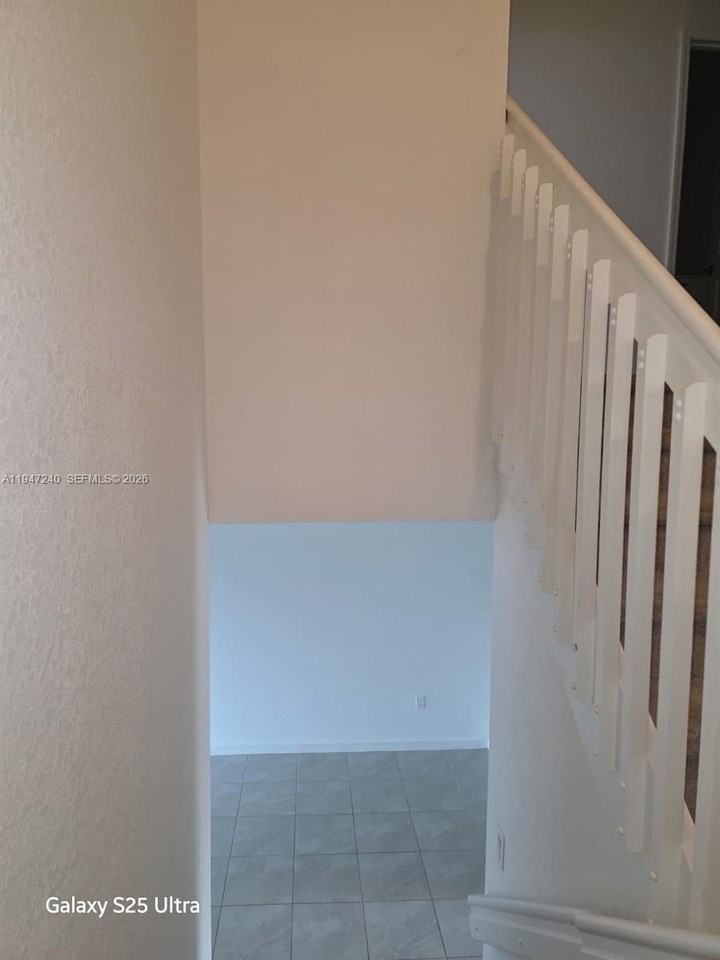 2347 Nw 122nd Ter - Photo 5 of 15