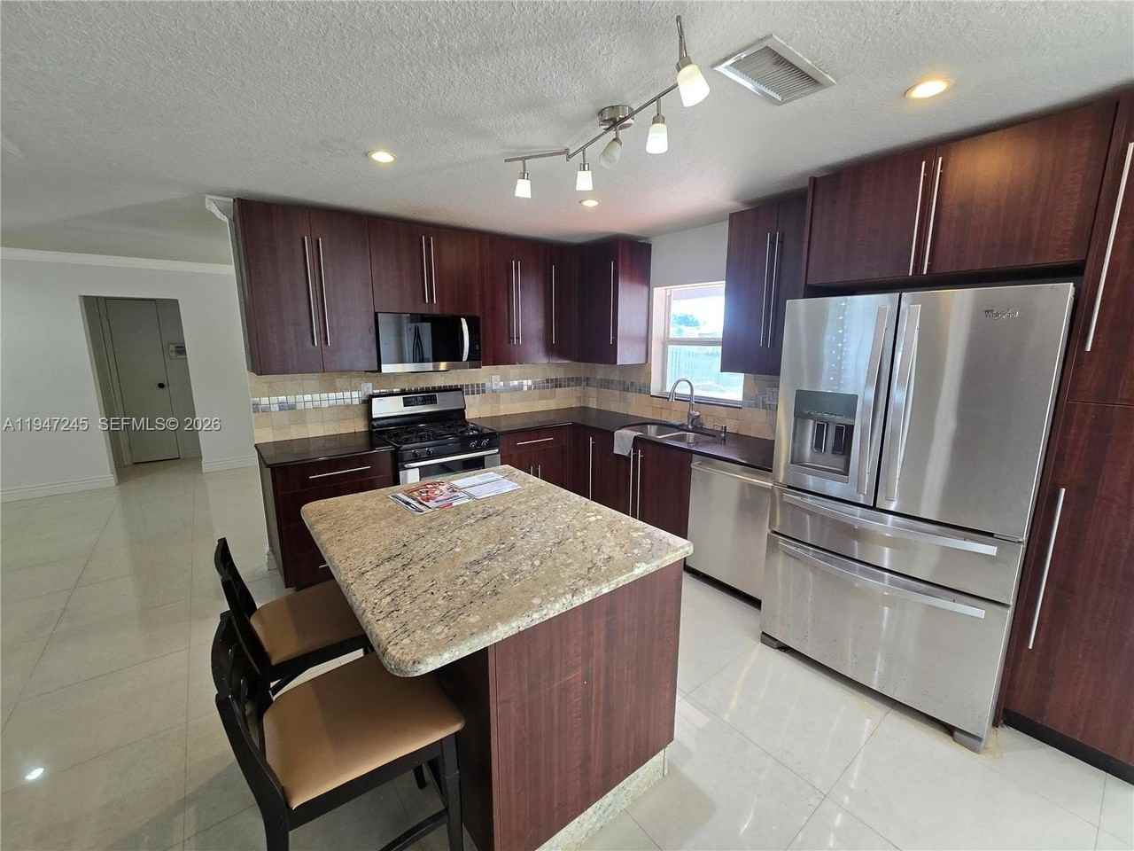 9110 Nw 24th Pl #1 - Photo 6 of 27