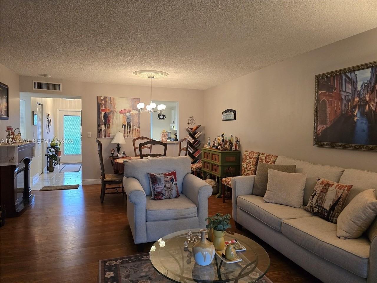 7690 Nw 18th St #306 - Photo 2 of 30