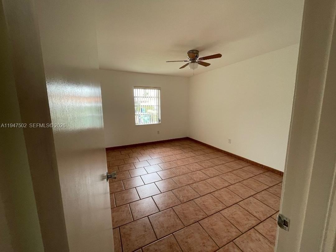 10104 Sw 20th St - Photo 6 of 9