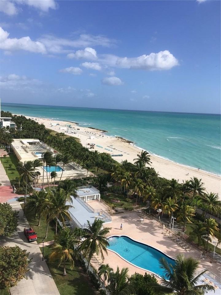 2625 Collins Ave #1407 - Photo 2 of 19