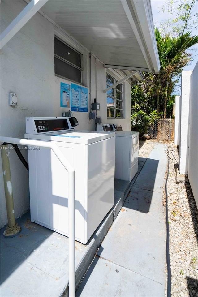 7829 Carlyle Ave #2 - Photo 4 of 4