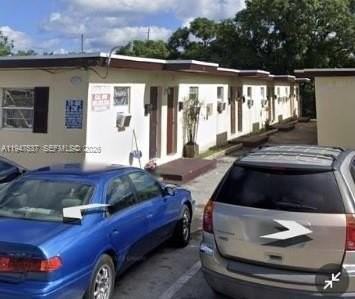 320 Nw 2nd Ave #2 - Photo 2 of 6