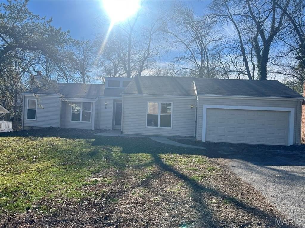 11 Cognac Dr - Photo 3 of 39