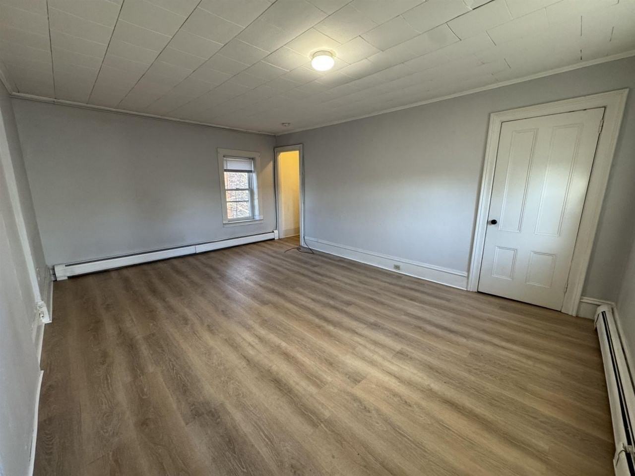 70 Court St #1 - Photo 4 of 9