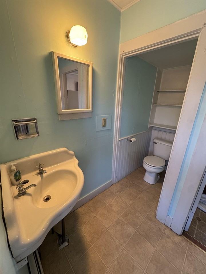 70 Court St #1 - Photo 7 of 9