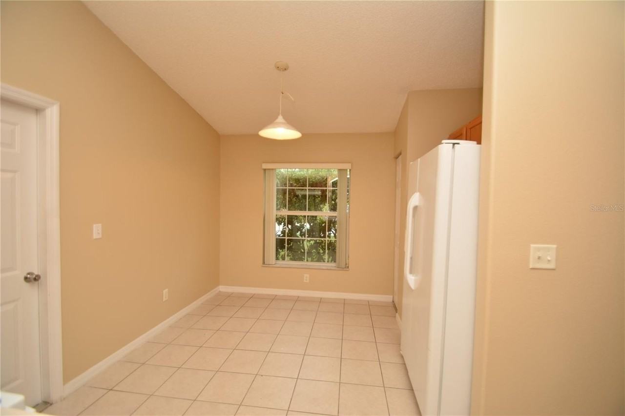 44 Pine Hurst Ln - Photo 4 of 31