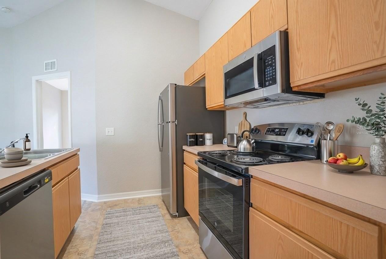 137 Eagle Point Blvd - Photo 4 of 20