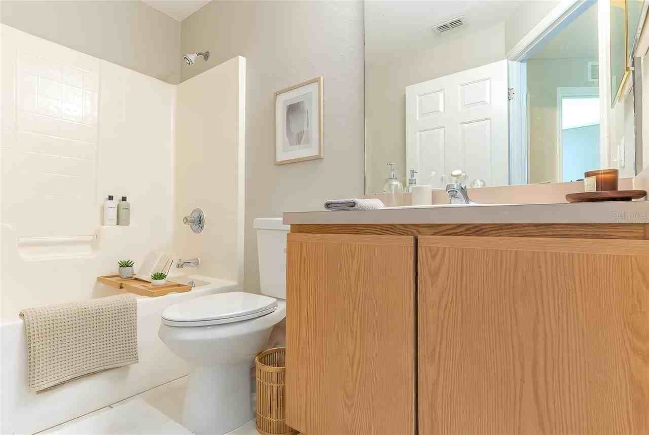 137 Eagle Point Blvd - Photo 6 of 20