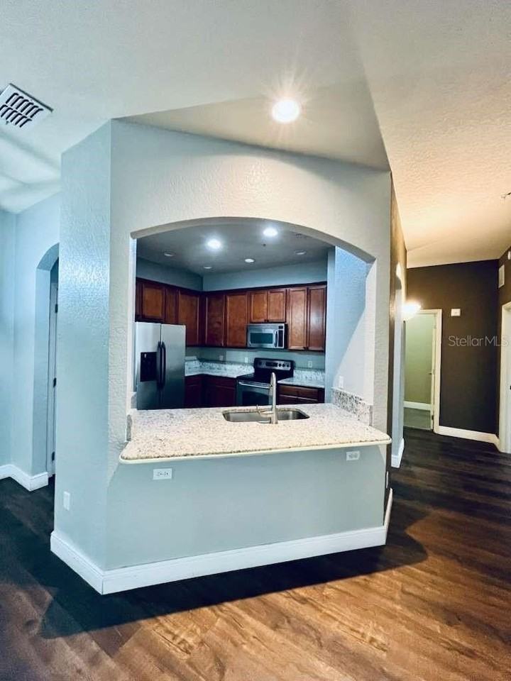 3311 Whitestone Cir #206 - Photo 4 of 26